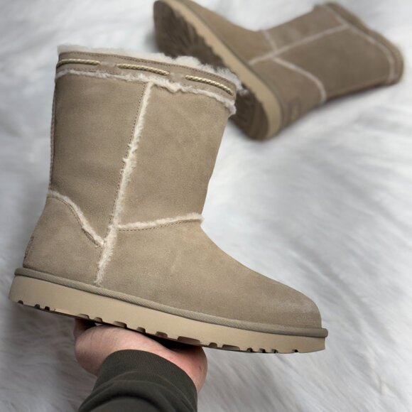 UGG Short Shearling Braid Sanddune Mens Boots 1166752-DUNE NEW Multi Sz - Picture 1 of 4